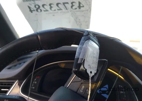 2018 Audi Q7 3.0T Premium из США, поврежденный, VIN WA1VAAF77JD008744